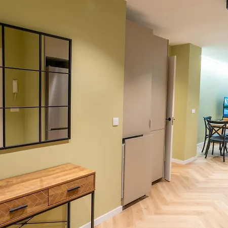 Amplio En Centro * Oviédo